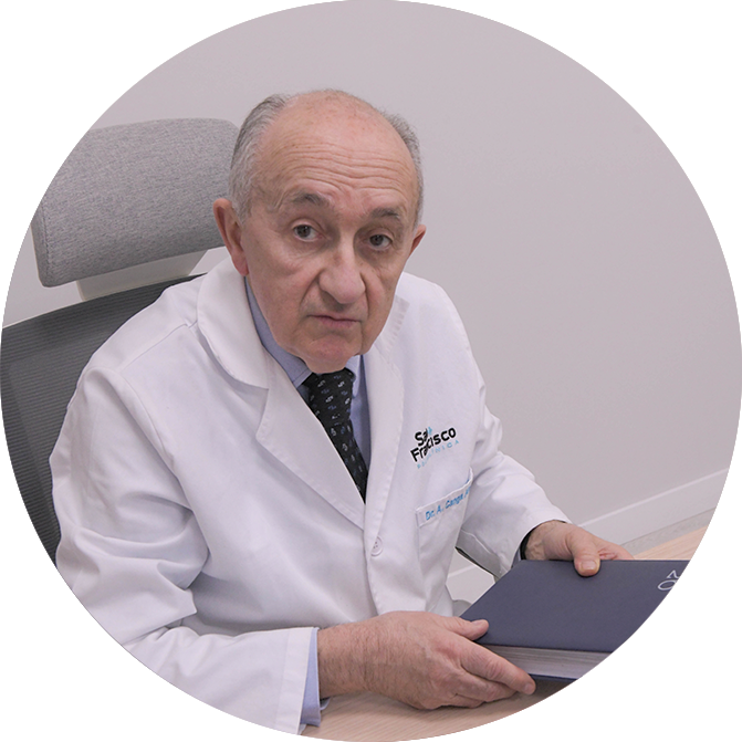 Imagen del doctor Arturo Canga